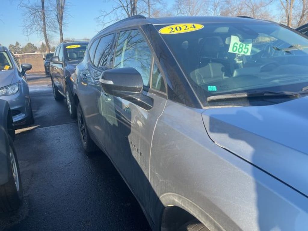 Used 2024 Chevrolet Blazer LT SUV