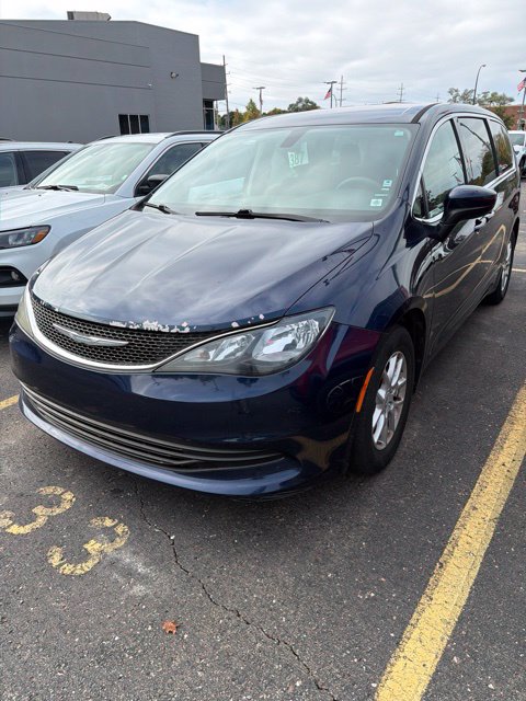 Used 2017 Chrysler Pacifica Touring with VIN 2C4RC1DG1HR552507 for sale in Plymouth, MI