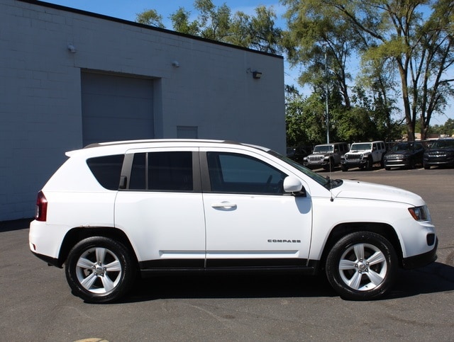 Used 2017 Jeep Compass Latitude with VIN 1C4NJDEB1HD205139 for sale in Plymouth, MI