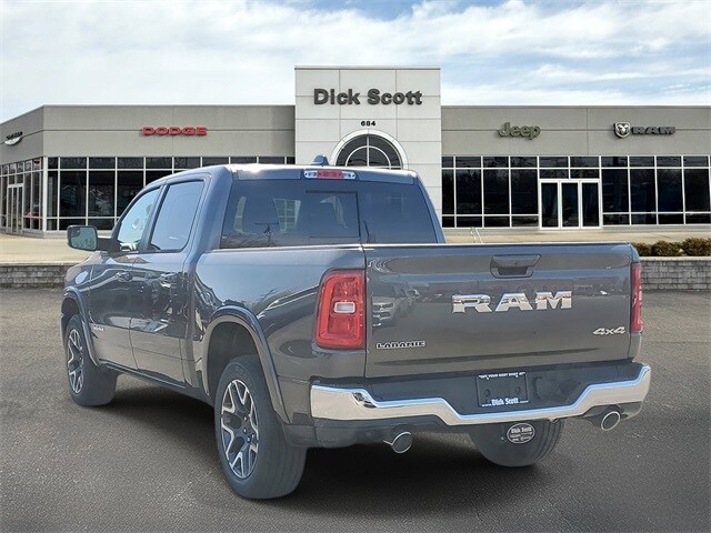 2025 Ram 1500 Laramie photo 3