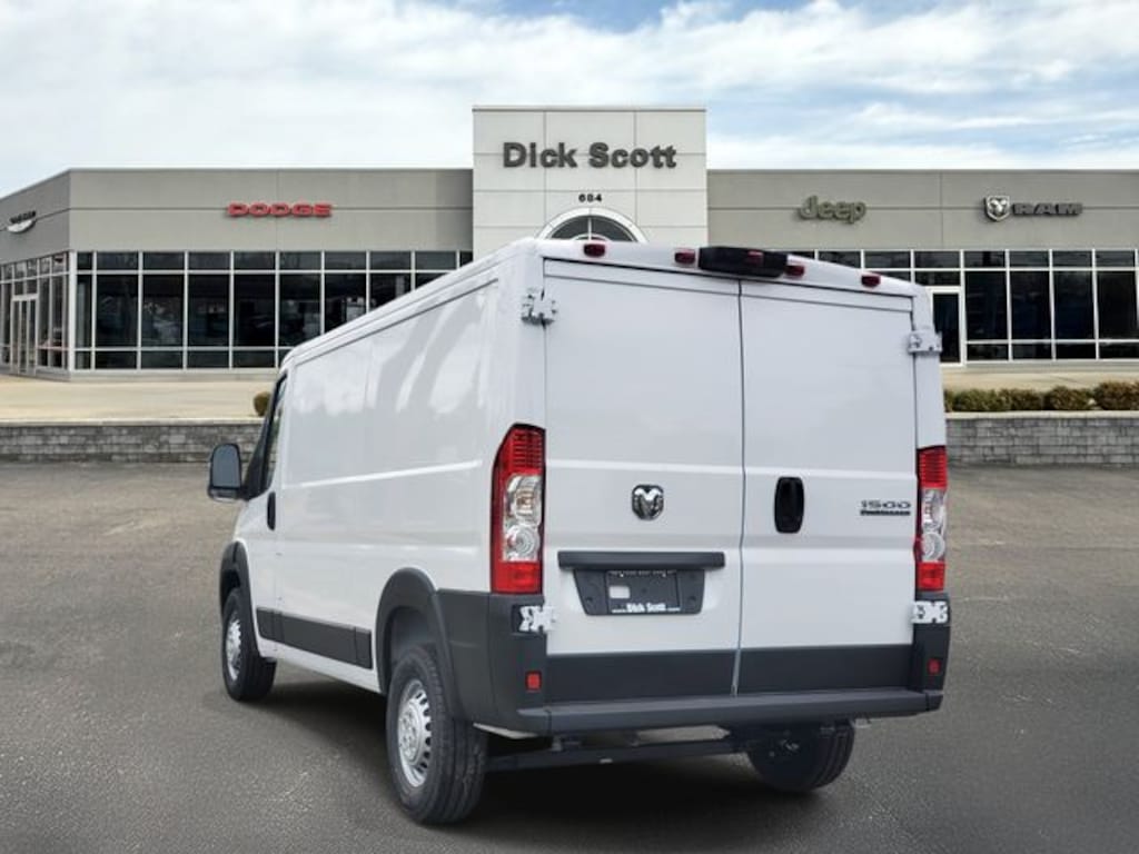 New 2026 Ram ProMaster 1500 Low Roof Cargo Van