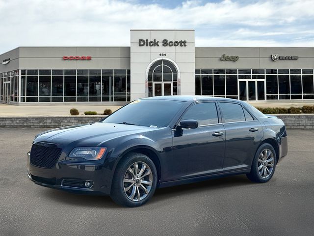 Used 2014 Chrysler 300 S with VIN 2C3CCAGG0EH257910 for sale in Plymouth, MI