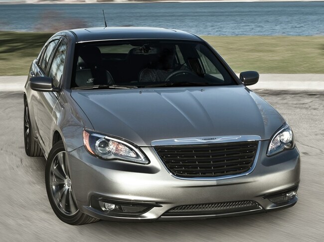 2012 Chrysler 200 S Sedan