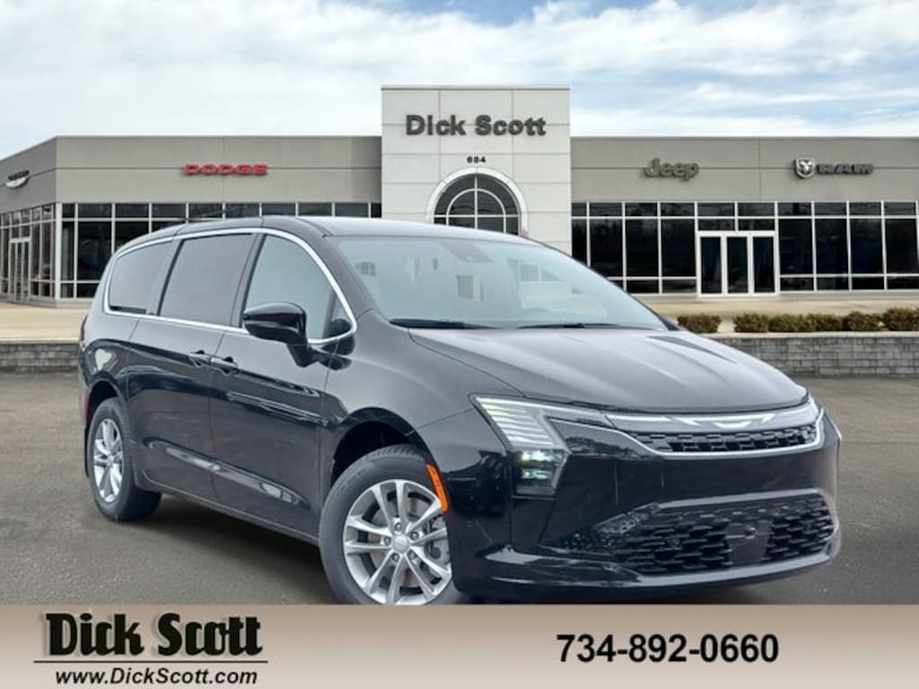 New 2027 Chrysler Pacifica Select Passenger Van