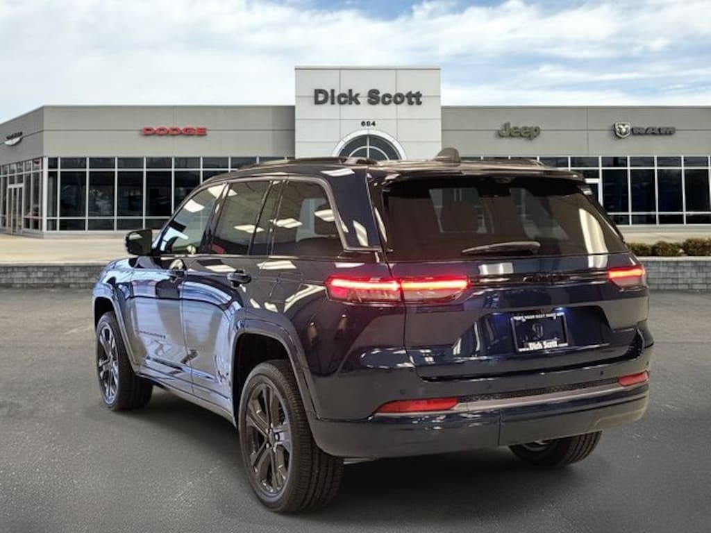 New 2027 Jeep Grand Cherokee Limited Sport Utility