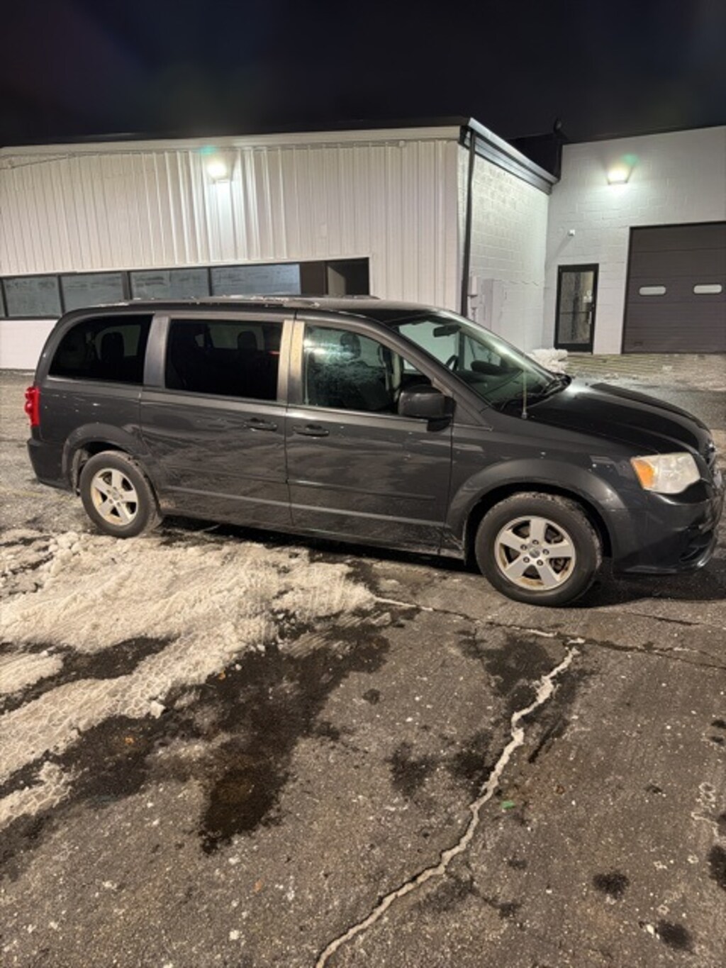 Used 2012 Dodge Grand Caravan SXT Minivan/Van