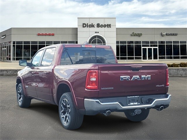 2025 Ram 1500 Laramie photo 3
