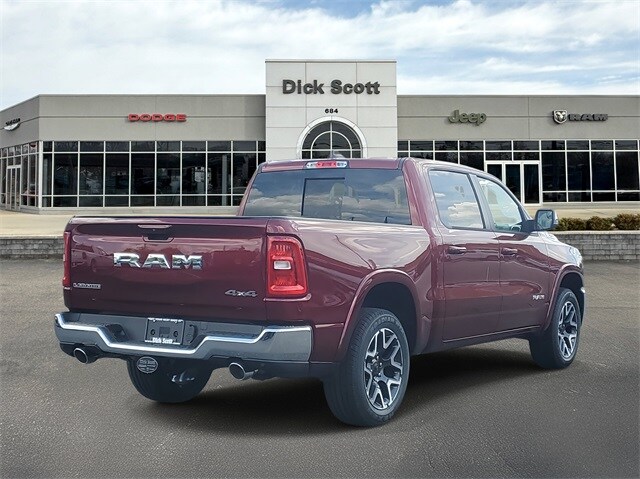 2025 Ram 1500 Laramie photo 4