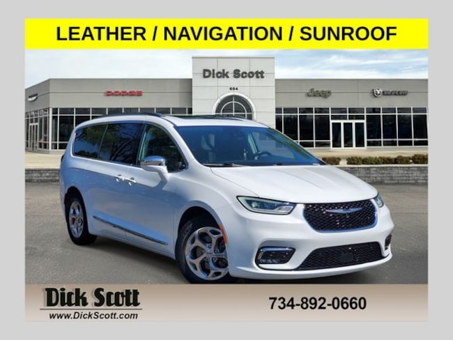 2022 Chrysler Pacifica Limited Minivan/Van