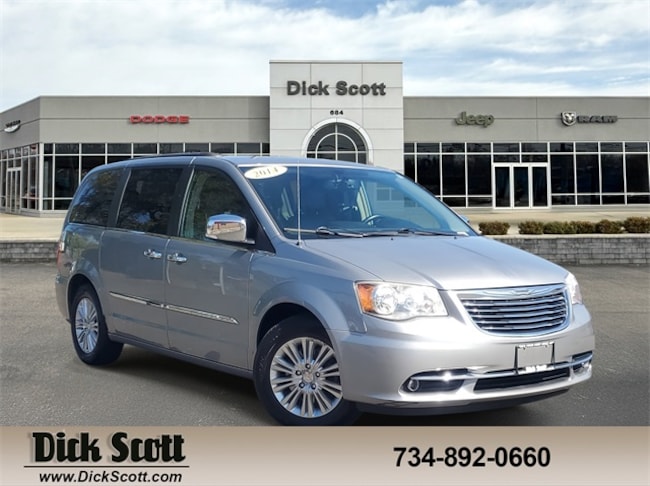 2014 Chrysler Town & Country Touring-L Minivan/Van 2014 Chrysler Town & Country Touring-L Minivan/Van