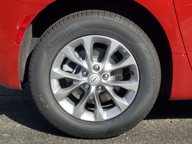 2026 Chrysler Pacifica Select - Photo 6