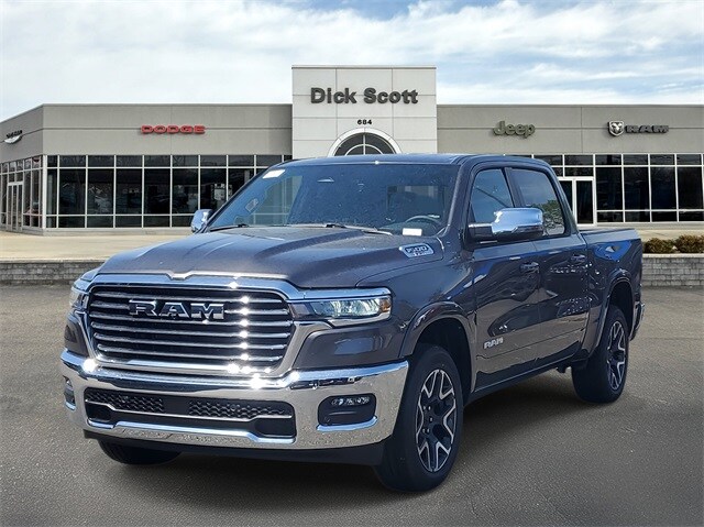 2025 Ram 1500 Laramie photo 2