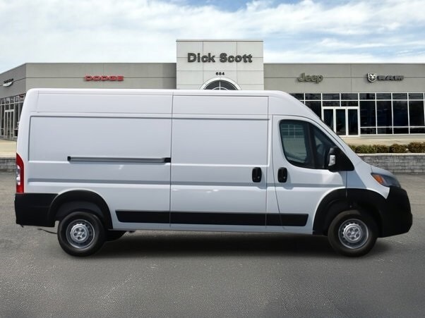 2025 Ram ProMaster 2500 photo 2