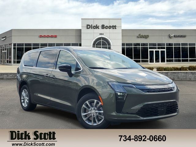 2027 Chrysler Pacifica Select