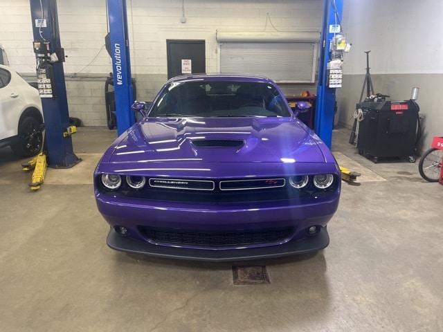 Used 2023 Dodge Challenger R/T with VIN 2C3CDZBTXPH665396 for sale in Plymouth, MI