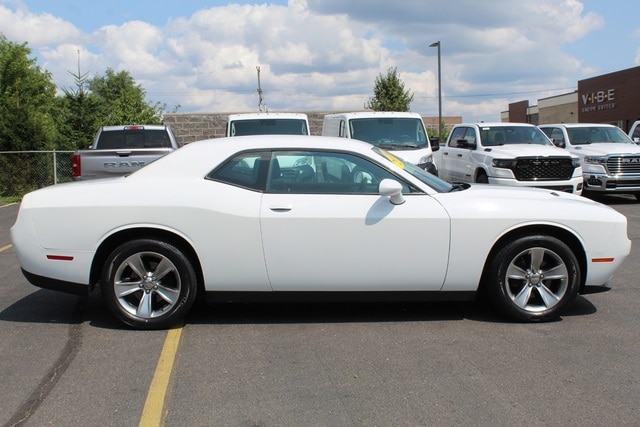 Used 2016 Dodge Challenger SXT with VIN 2C3CDZAG3GH289998 for sale in Plymouth, MI