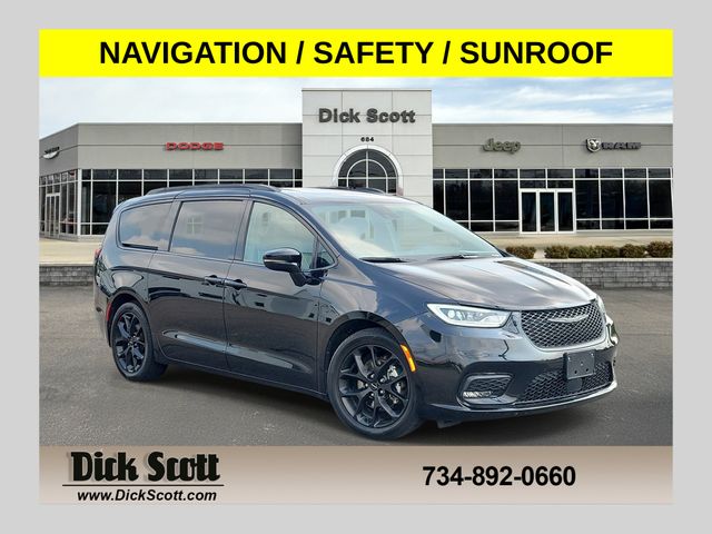 2025 Chrysler Pacifica