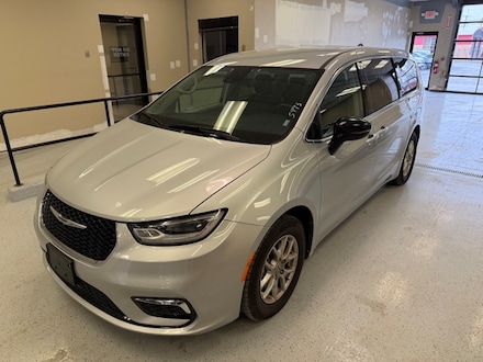 2024 Chrysler Pacifica Touring L Minivan/Van