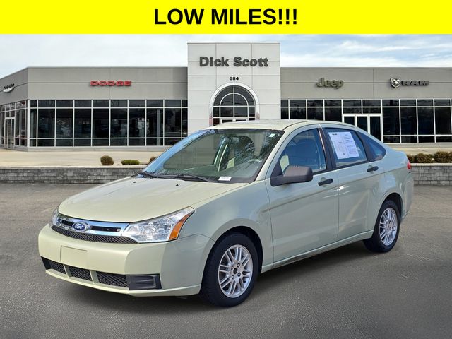 Used 2010 Ford Focus SE with VIN 1FAHP3FNXAW268402 for sale in Plymouth, MI