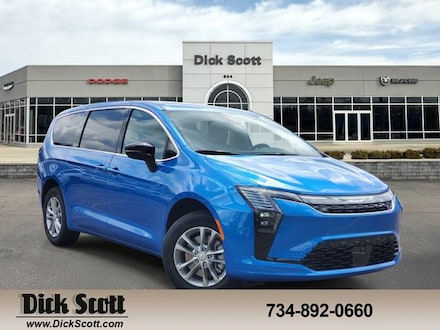 2027 Chrysler Pacifica Select Passenger Van