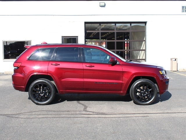 Used 2022 Jeep Grand Cherokee WK Laredo X with VIN 1C4RJFAG6NC114965 for sale in Plymouth, MI