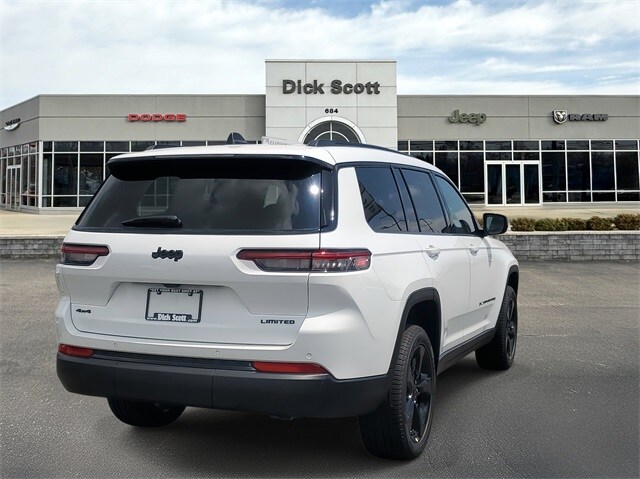 2025 Jeep Grand Cherokee Limited photo 4