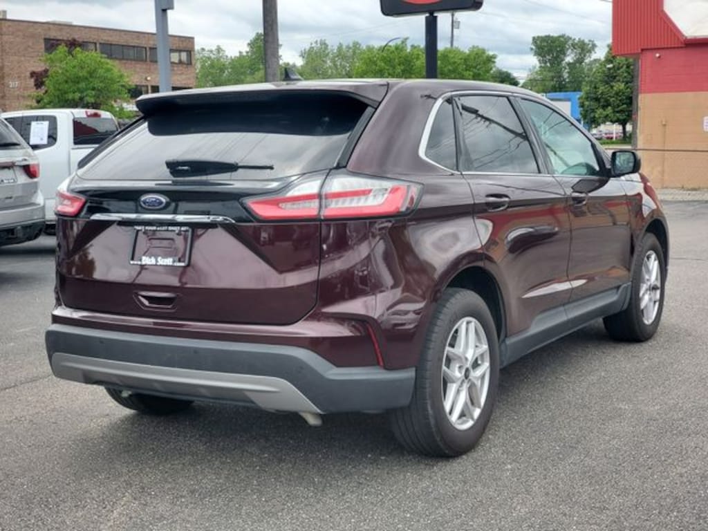 Used 2024 Ford Edge SEL SUV