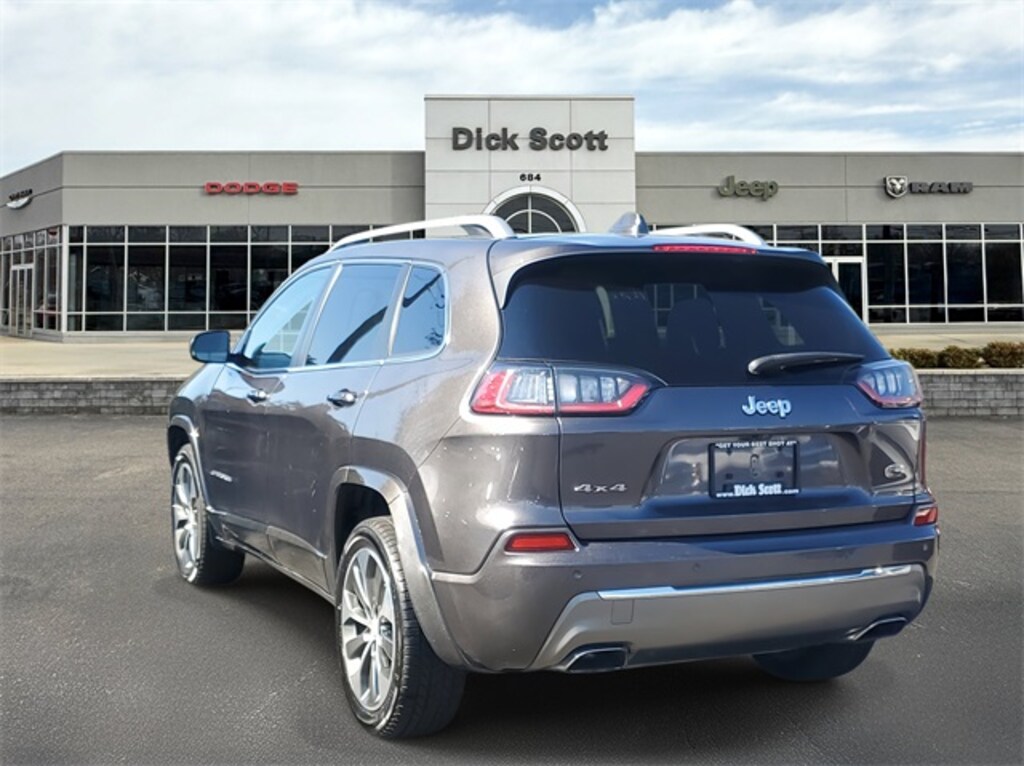 Used 2019 Jeep Cherokee Overland SUV