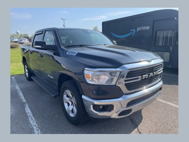 2021 RAM 1500 Big Horn/Lone Star 4x4 Crew Cab 5'7's photo