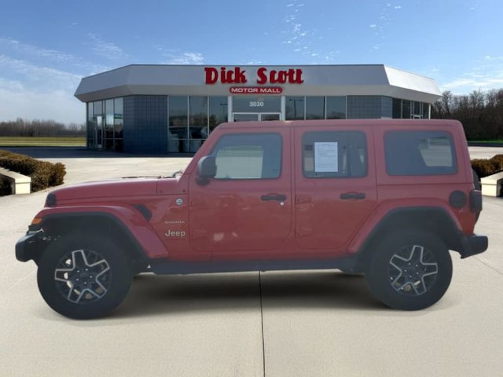 Used 2024 Jeep Wrangler Sahara SUV