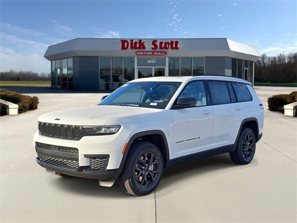 New 2025 Jeep Grand Cherokee L Laredo Sport Utility