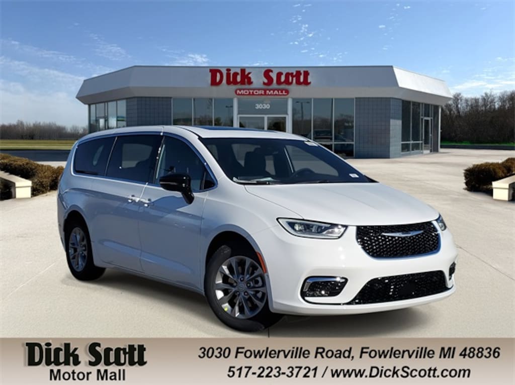 New 2026 Chrysler Pacifica Limited Passenger Van