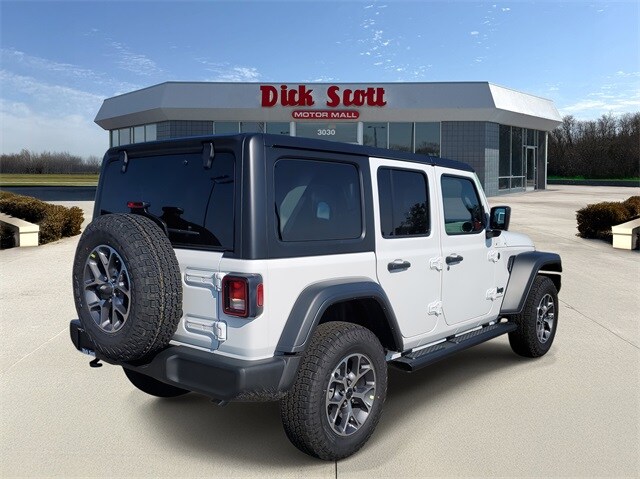 2025 Jeep Wrangler Sport S photo 4