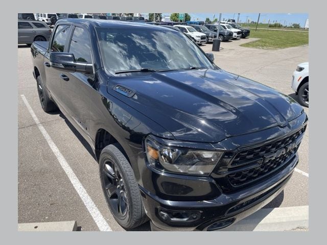 2023 RAM 1500 Big Horn/Lone Star 4x4 Crew Cab 5'7's photo
