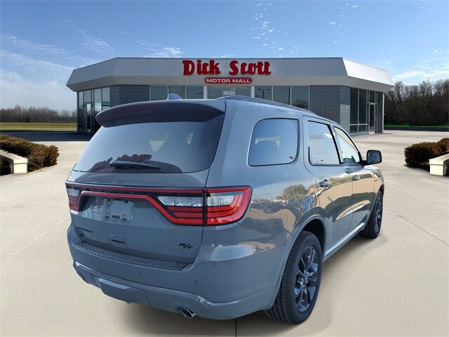 2025 Dodge Durango R/T Plus photo 3