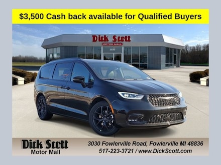 2026 Chrysler Pacifica Select Passenger Van