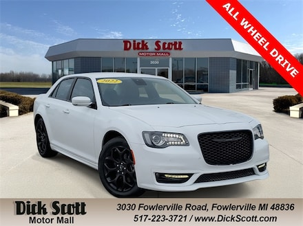 2022 Chrysler 300 Touring Sedan