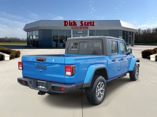 New 2026 Jeep Gladiator Sport Pickup