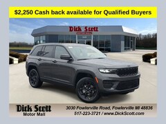 2025 Jeep Grand Cherokee Laredo Sport Utility