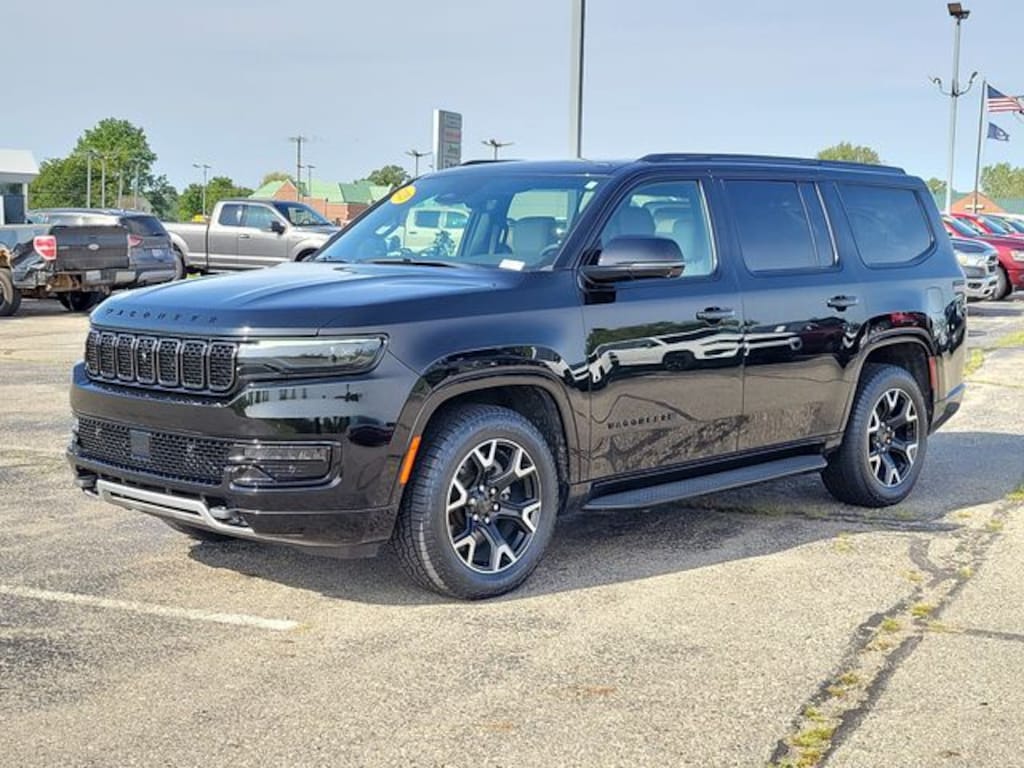Used 2025 Jeep Wagoneer Series II SUV