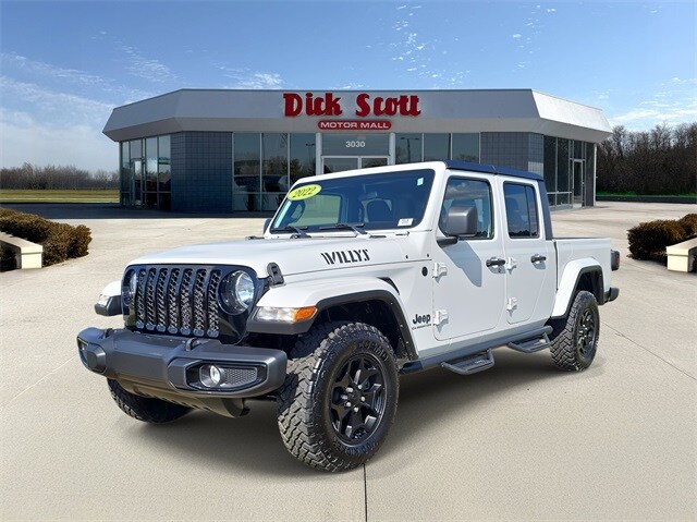 2022 Jeep Gladiator Willys photo 2