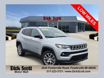 2024 Jeep Compass Latitude Lux SUV