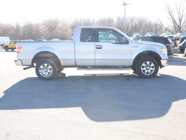 Used 2010 Ford F-150 XLT with VIN 1FTFX1EV0AFC08345 for sale in Fowlerville, MI