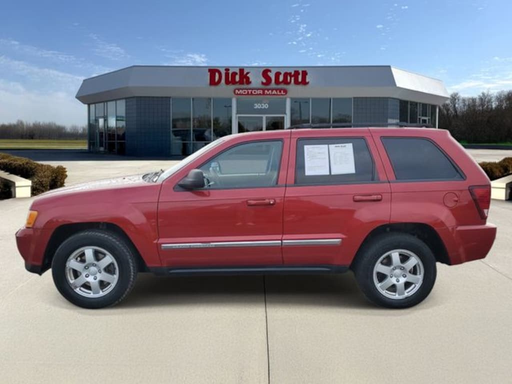 Used 2010 Jeep Grand Cherokee Laredo SUV