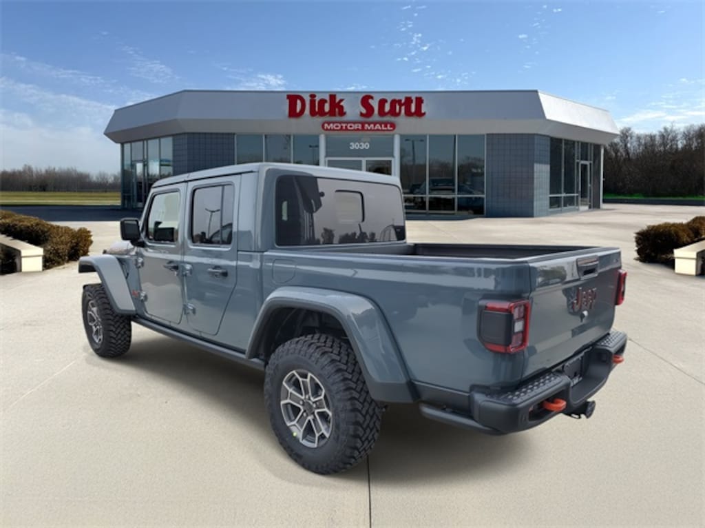 New 2025 Jeep Gladiator Mojave Pickup
