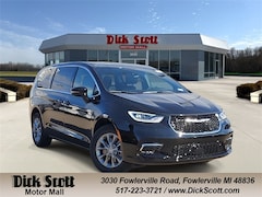 2026 Chrysler Pacifica Select Passenger Van