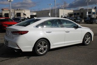 Used 2019 Hyundai Sonata Limited with VIN 5NPE34AF6KH813386 for sale in Greenville, SC