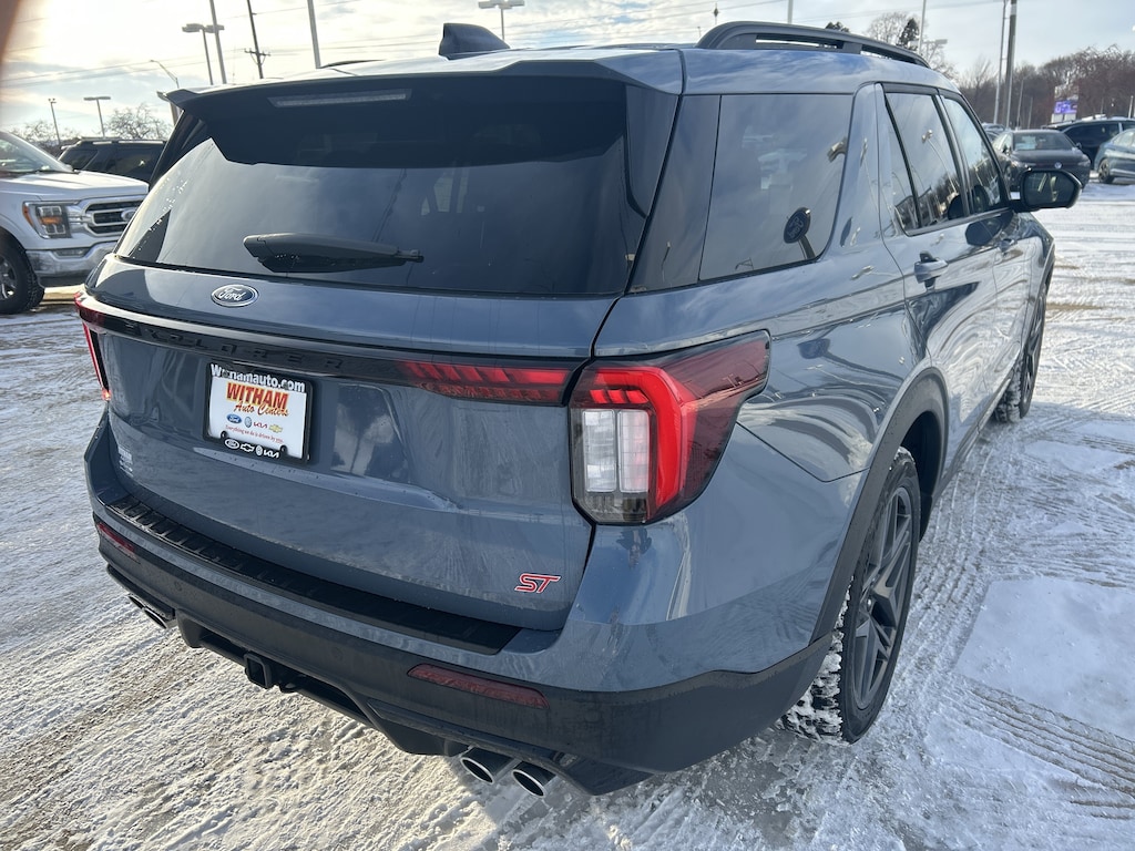 Used 2025 Ford Explorer ST SUV