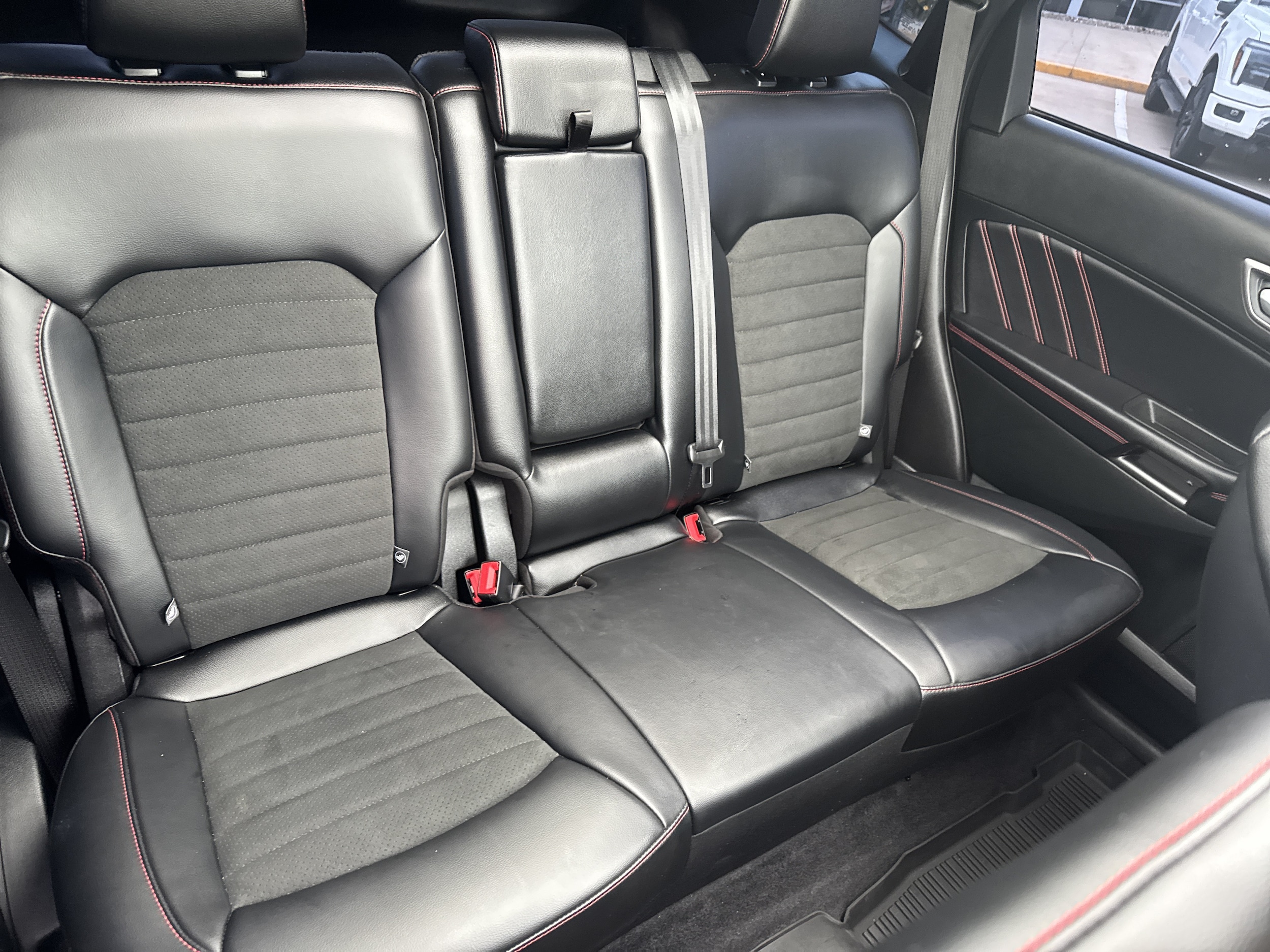 2023 Ford Edge ST-Line - Photo 10