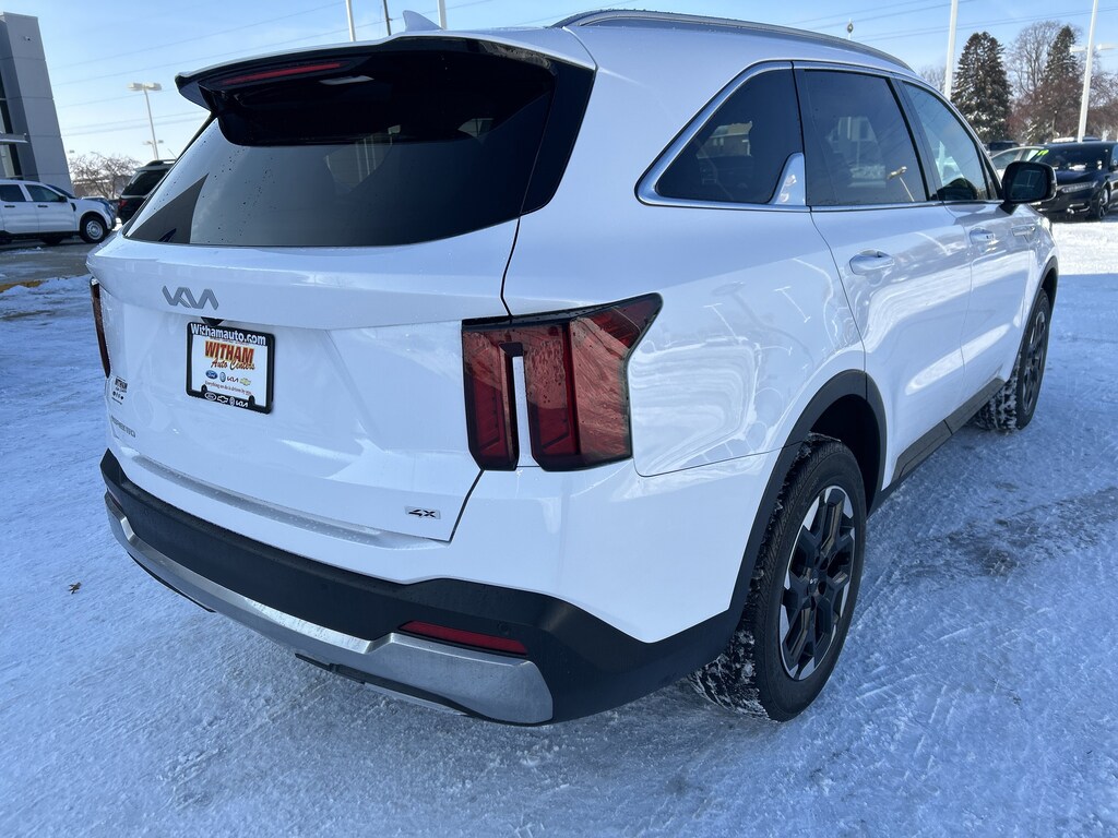 Used 2025 Kia Sorento S SUV